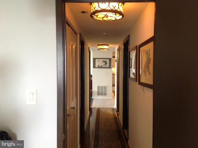 SKYLINE HOUSE - Residential Lease