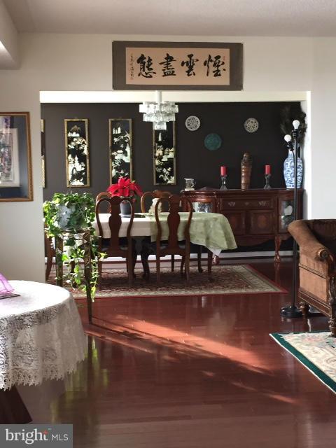 SKYLINE HOUSE - Residential Lease