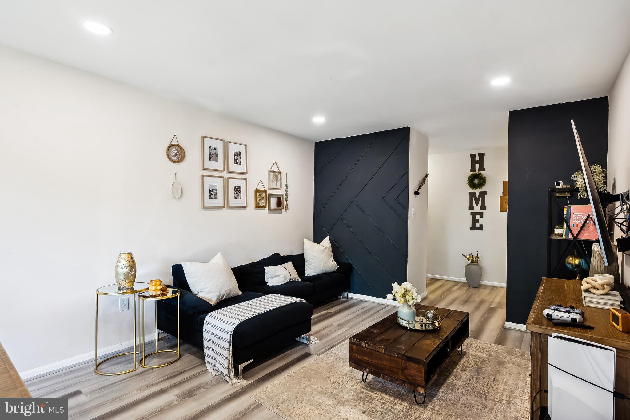 3113 BUCCANEER COURT 101