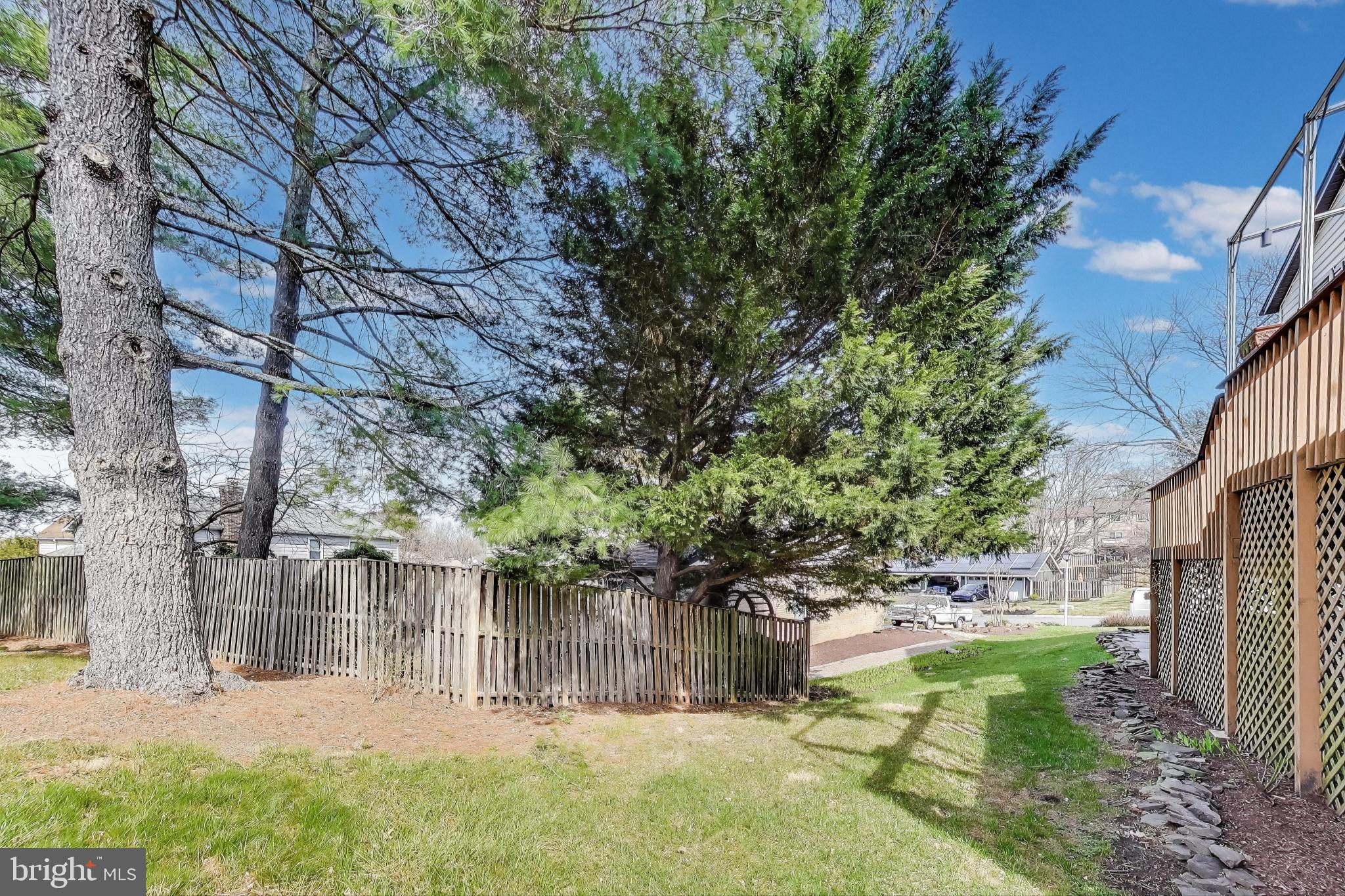 CHARLENE - Residential