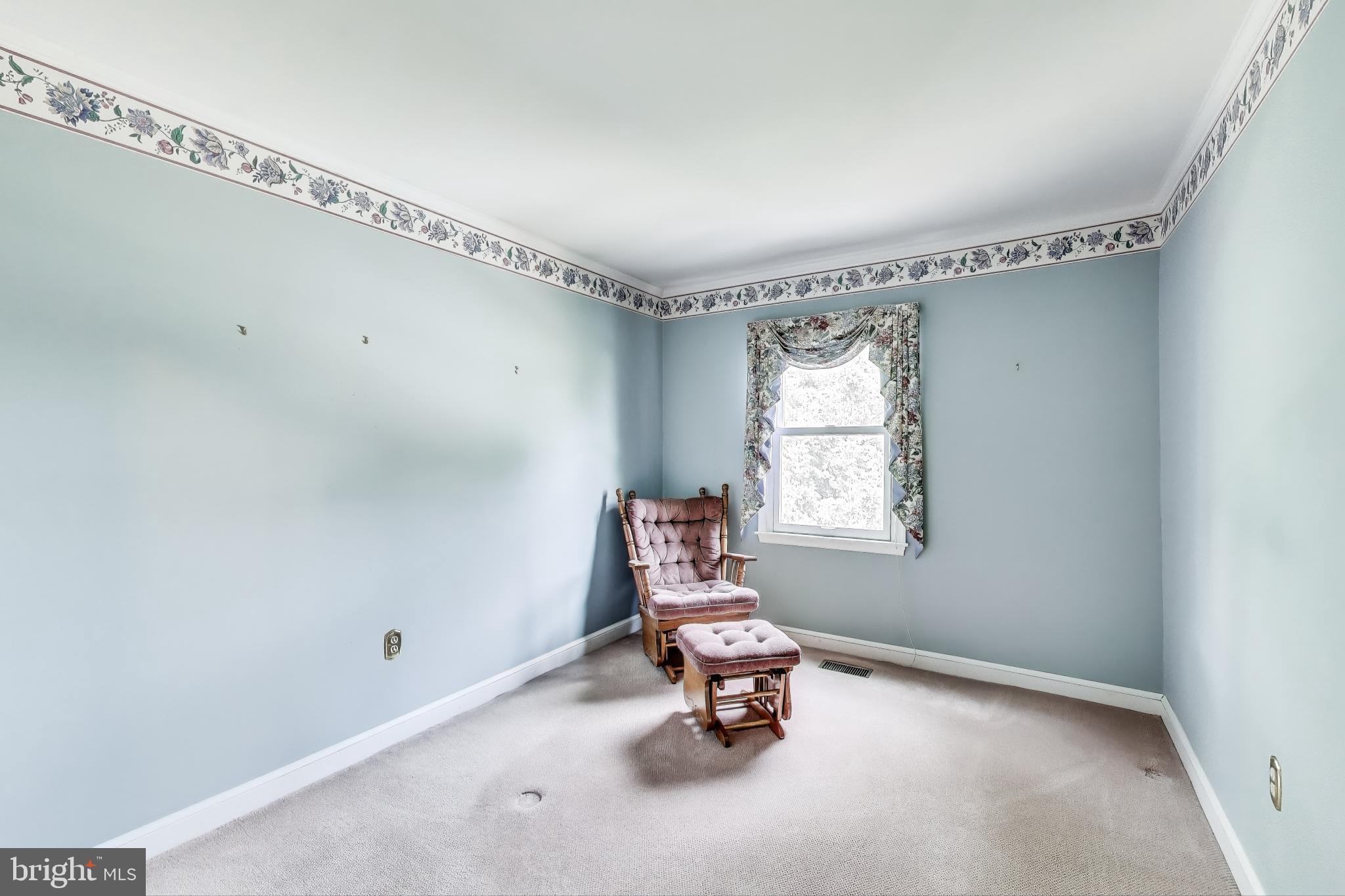 CHARLENE - Residential