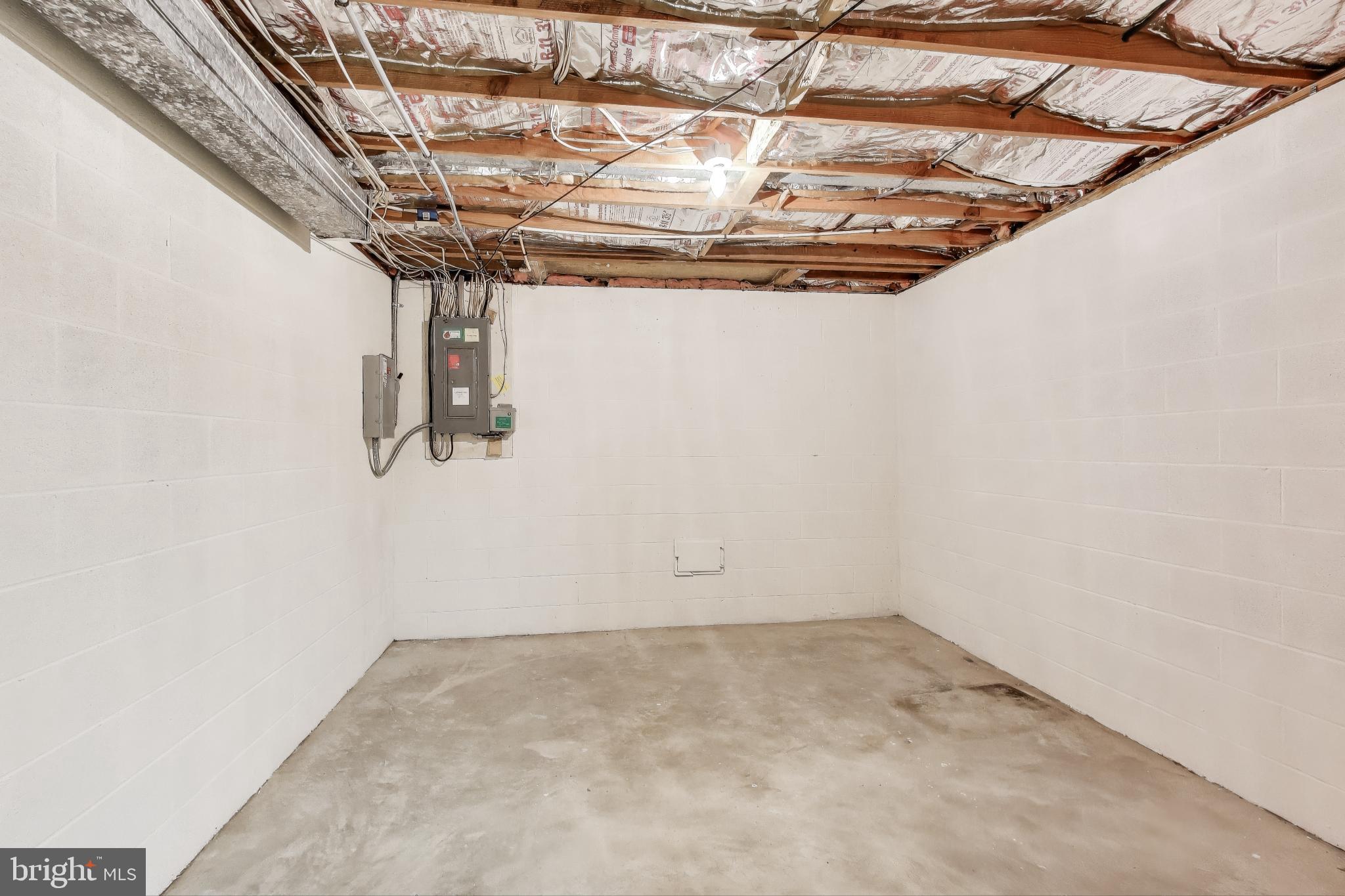 CHARLENE - Residential