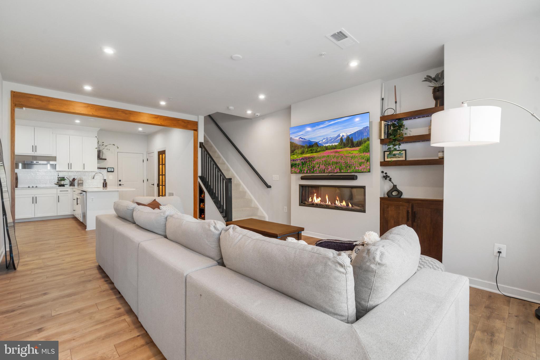 13547 SAYWARD BOULEVARD 67