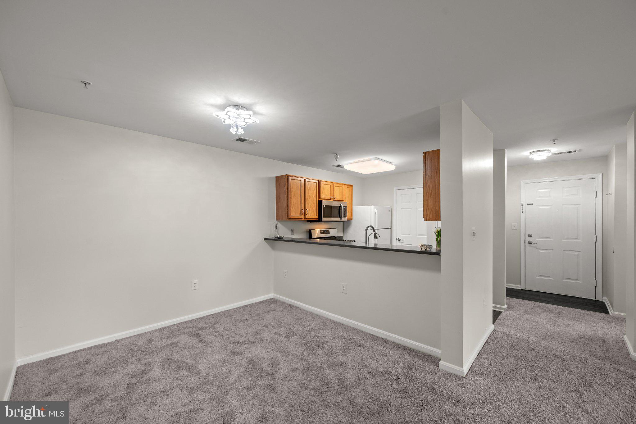 6600 LAKE PARK DRIVE 2H