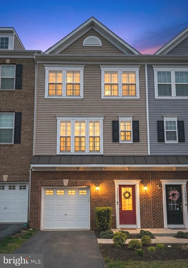 HAYMARKET CROSSING - Residential