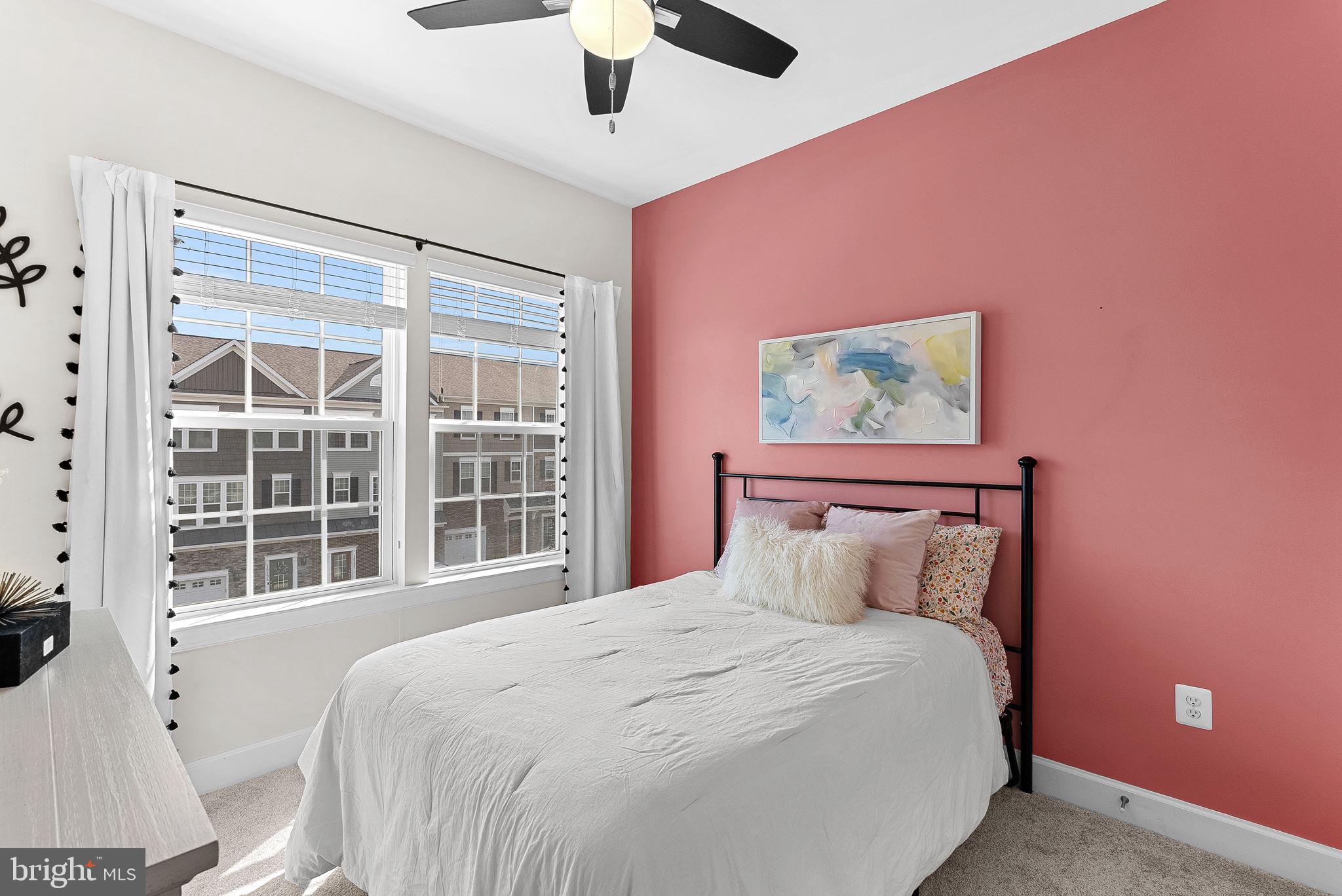 HAYMARKET CROSSING - Residential