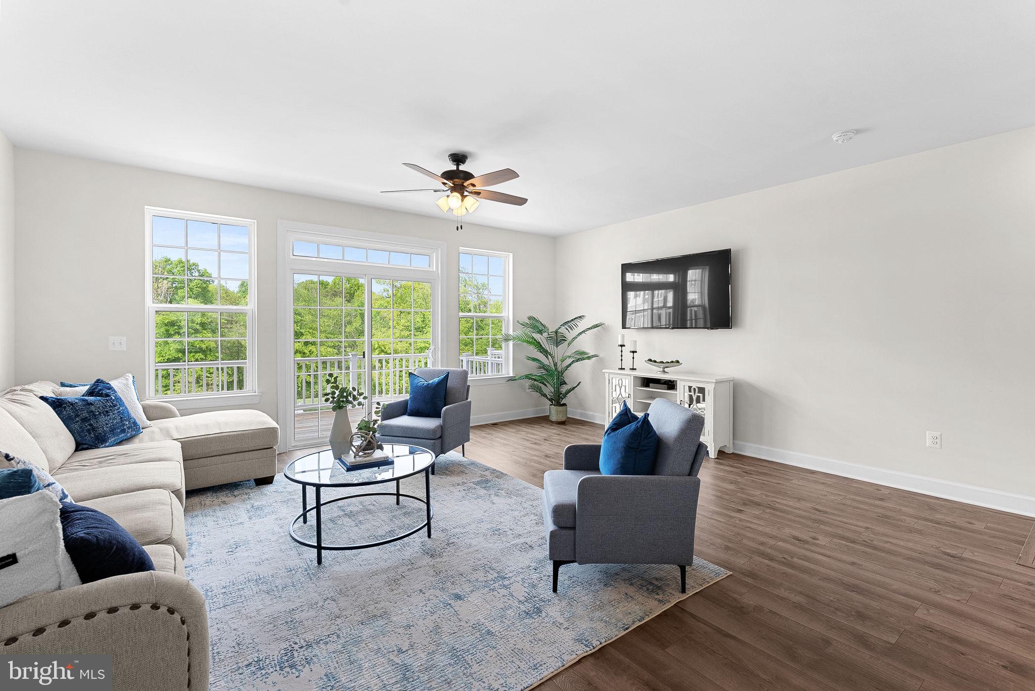 HAYMARKET CROSSING - Residential