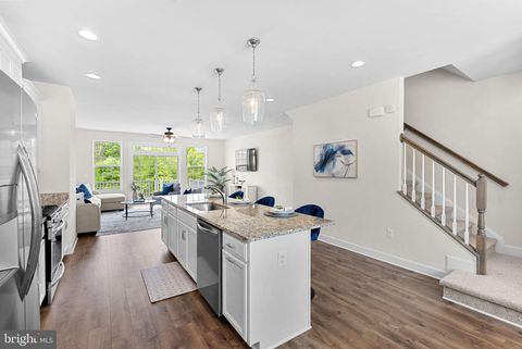 Tiny photo for 15292 Westham Court, HAYMARKET, VA 20169 (MLS # VAPW2115012)