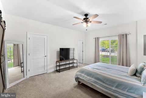 Tiny photo for 15292 Westham Court, HAYMARKET, VA 20169 (MLS # VAPW2115012)