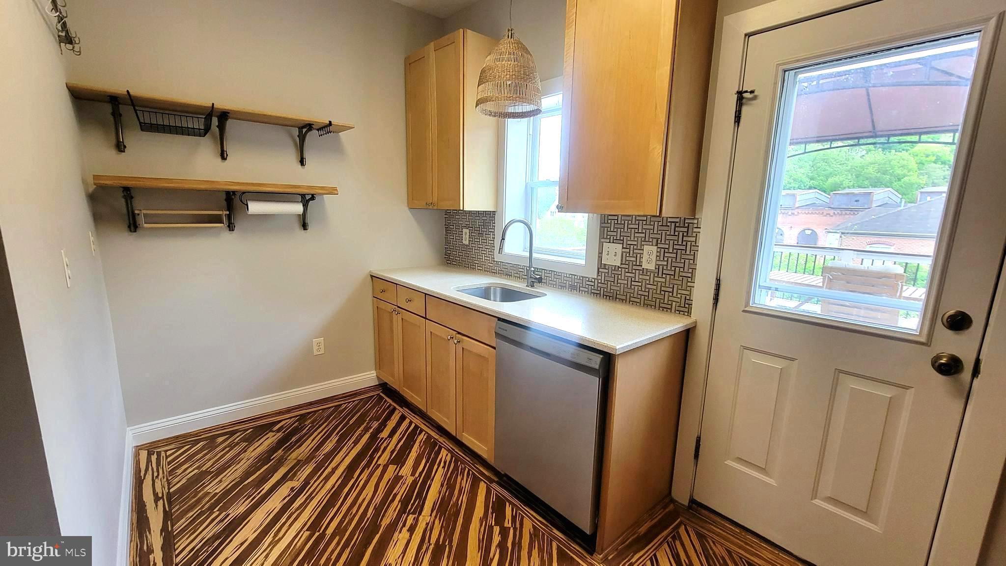 WOODBERRY - Residential Lease