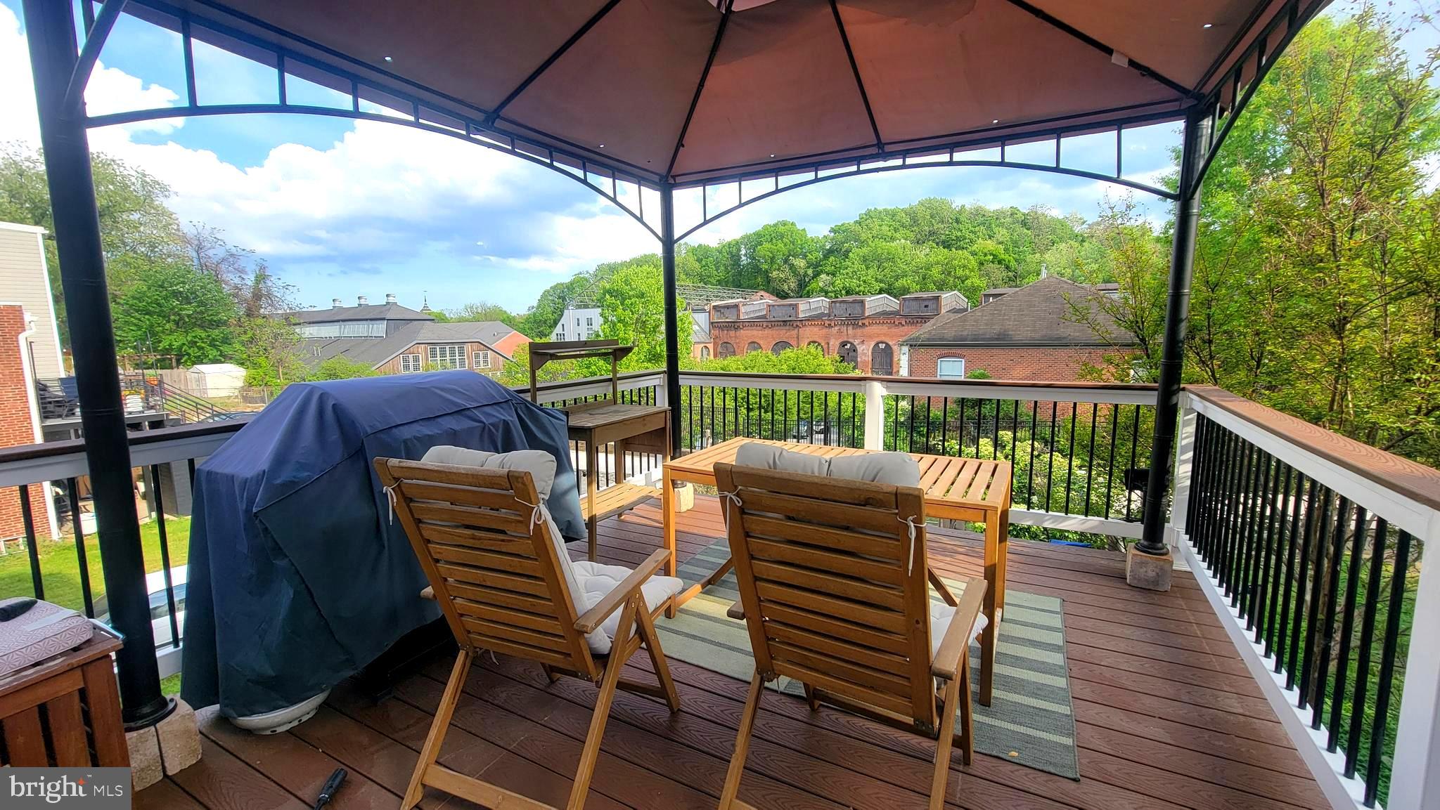 WOODBERRY - Residential Lease