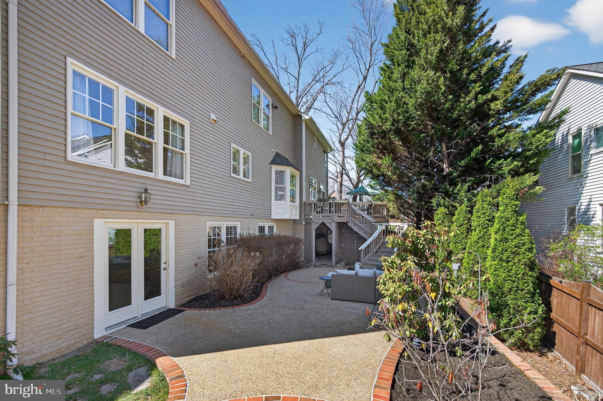 WOODS AT SOUTH RUN - Residential