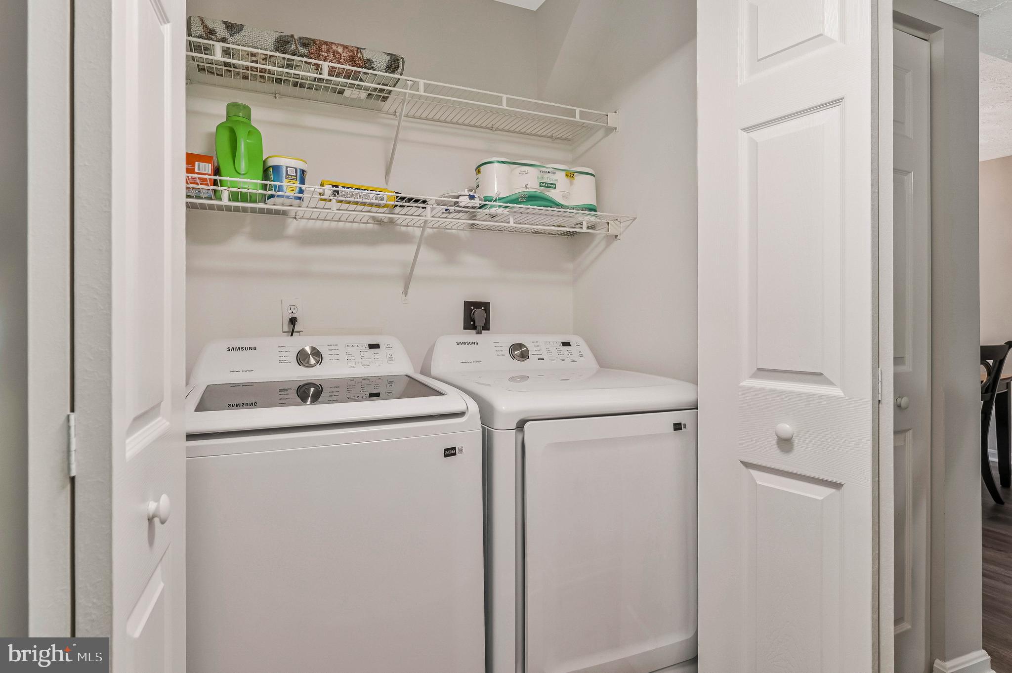 ST CHARLES SUB - HAMPSHIRE - Residential