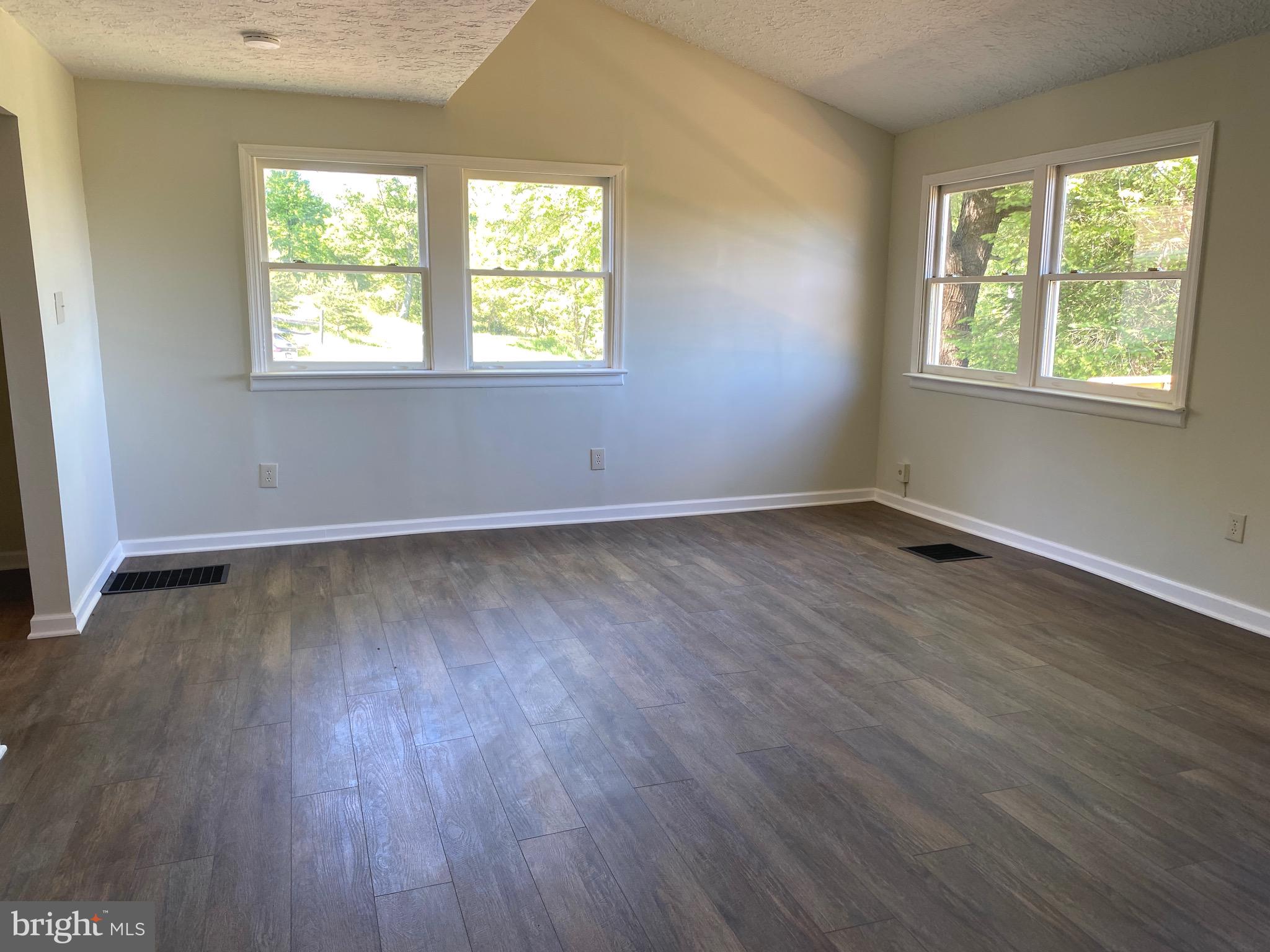 TIMBER MOUNTAIN - Residential