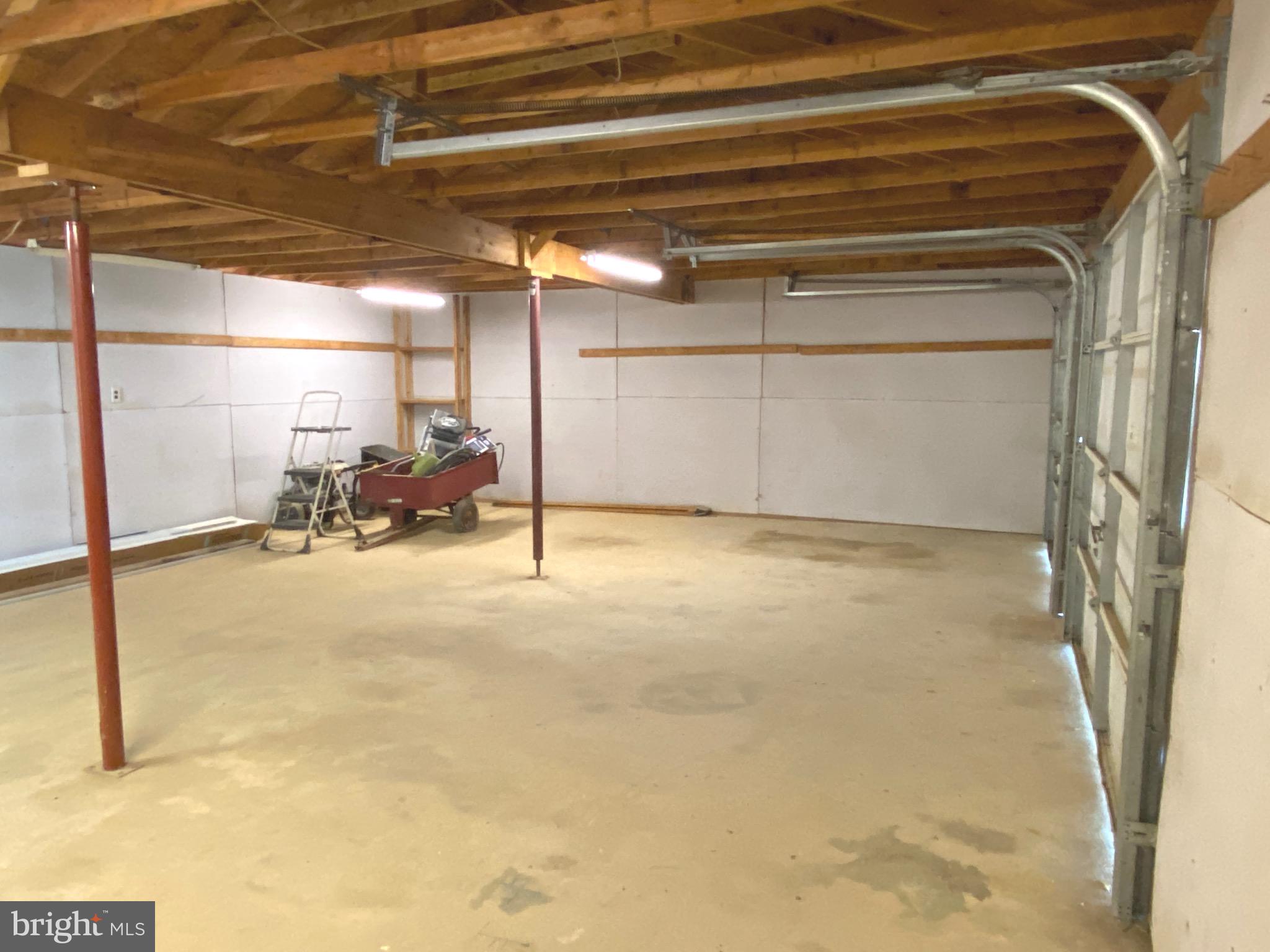 TIMBER MOUNTAIN - Residential