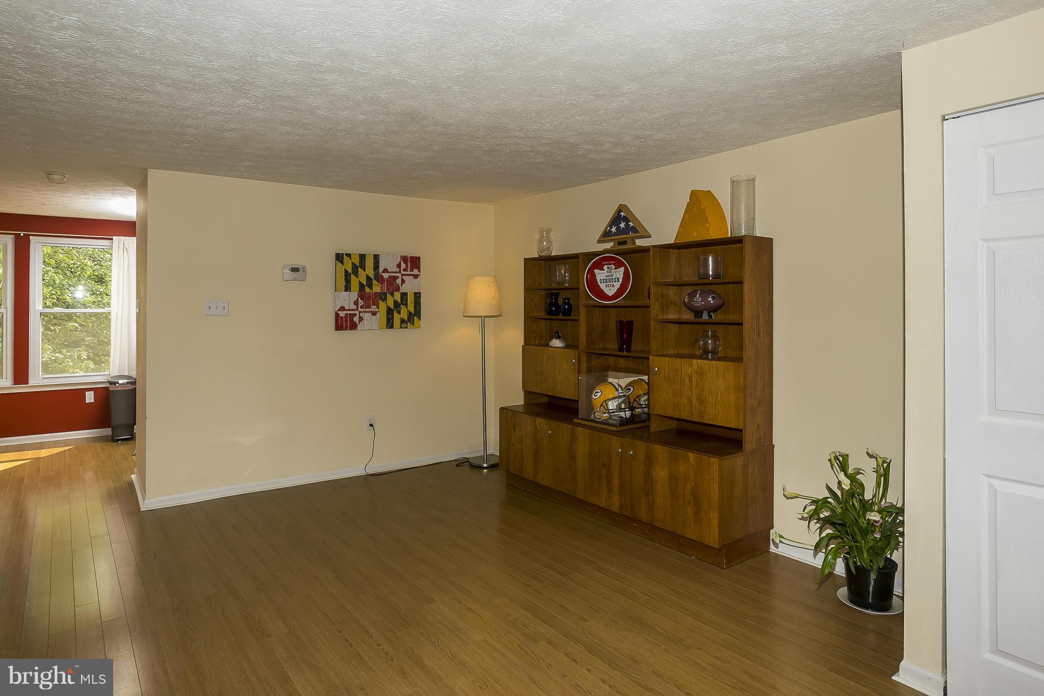 GLEN OAKS - Residential