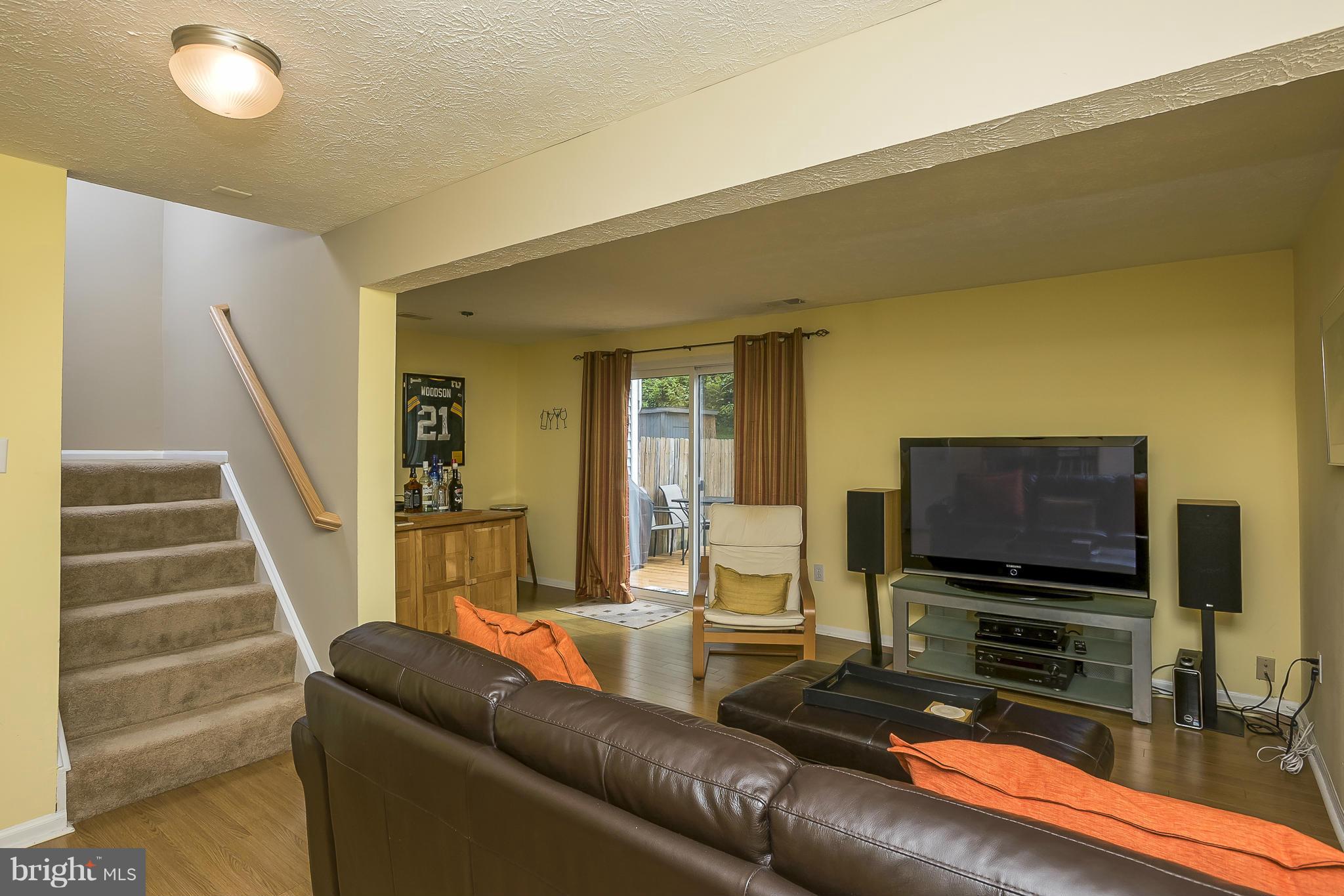 GLEN OAKS - Residential