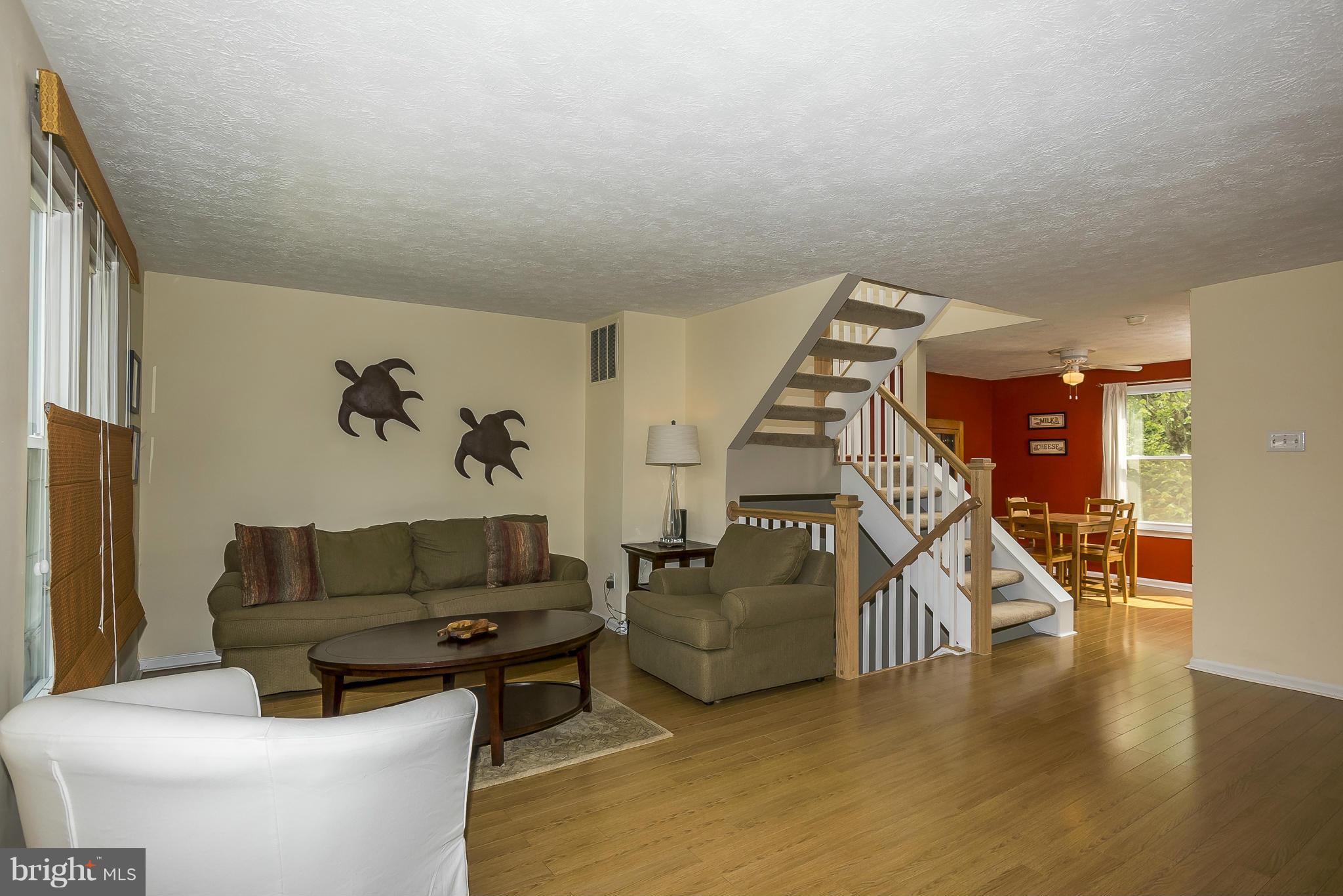 GLEN OAKS - Residential