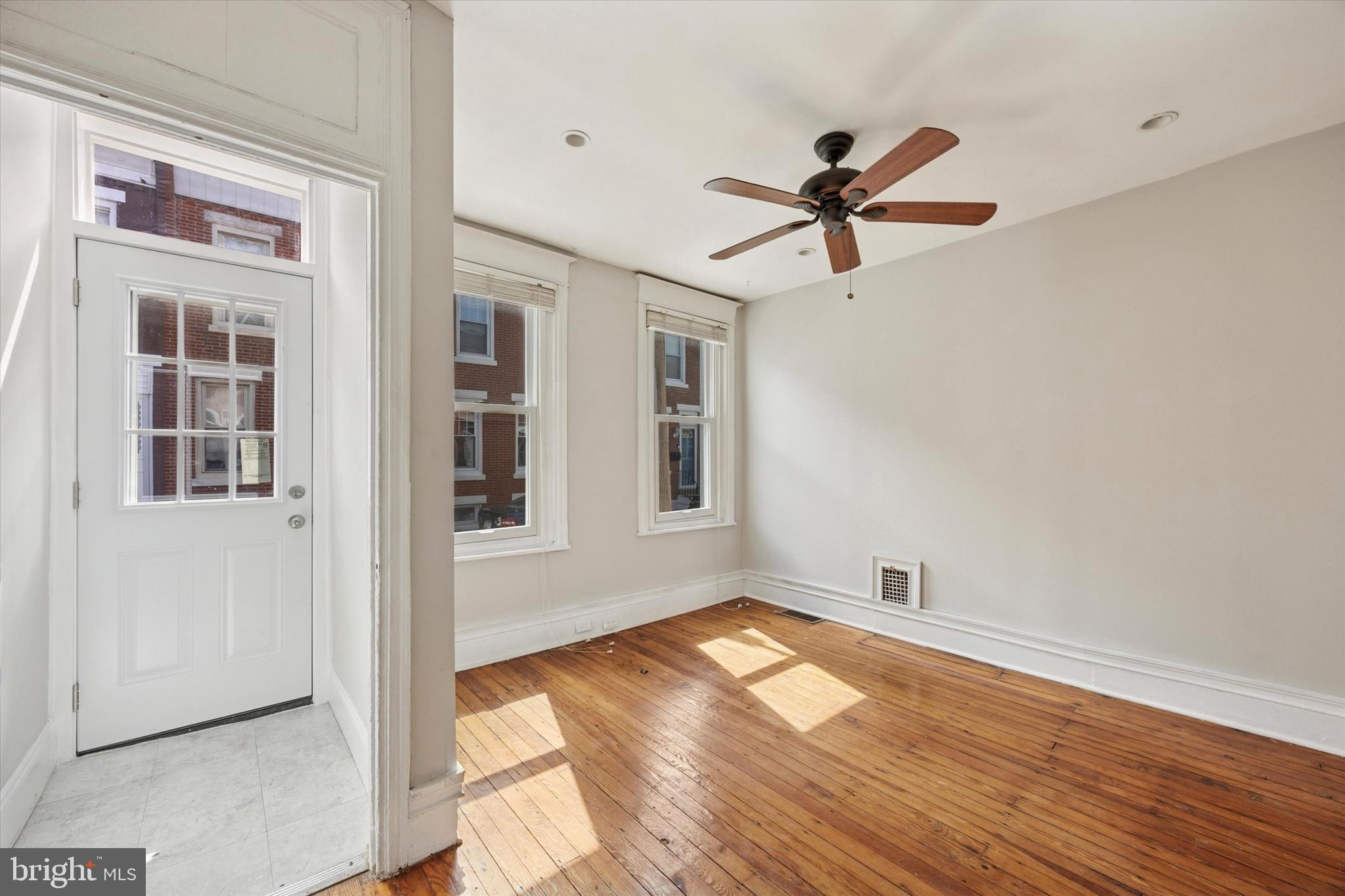 WHITMAN - Residential Lease