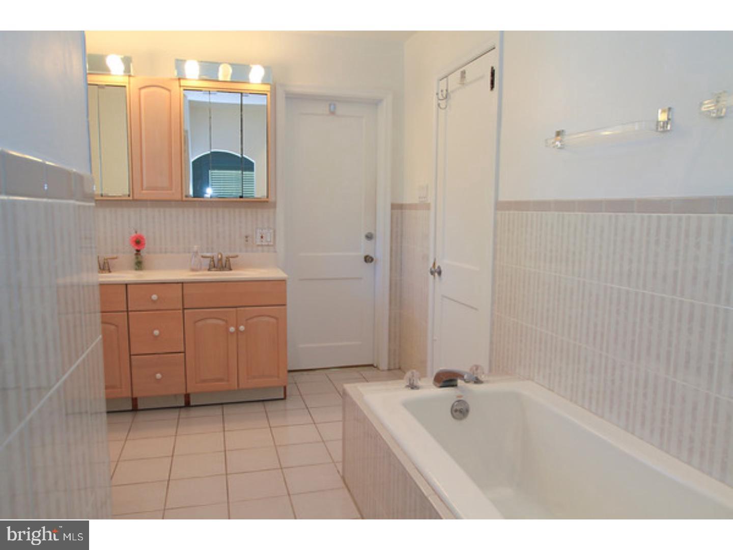 MERION STATION - Residential