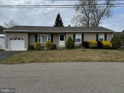 1028 Ensign Avenue, Beachwood, NJ MLS: NJOC2033504