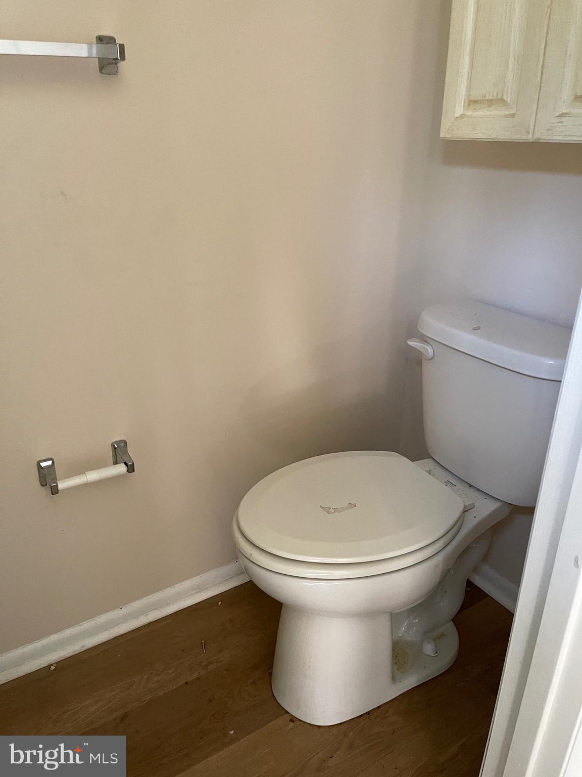 CROMWELL STATION - Residential