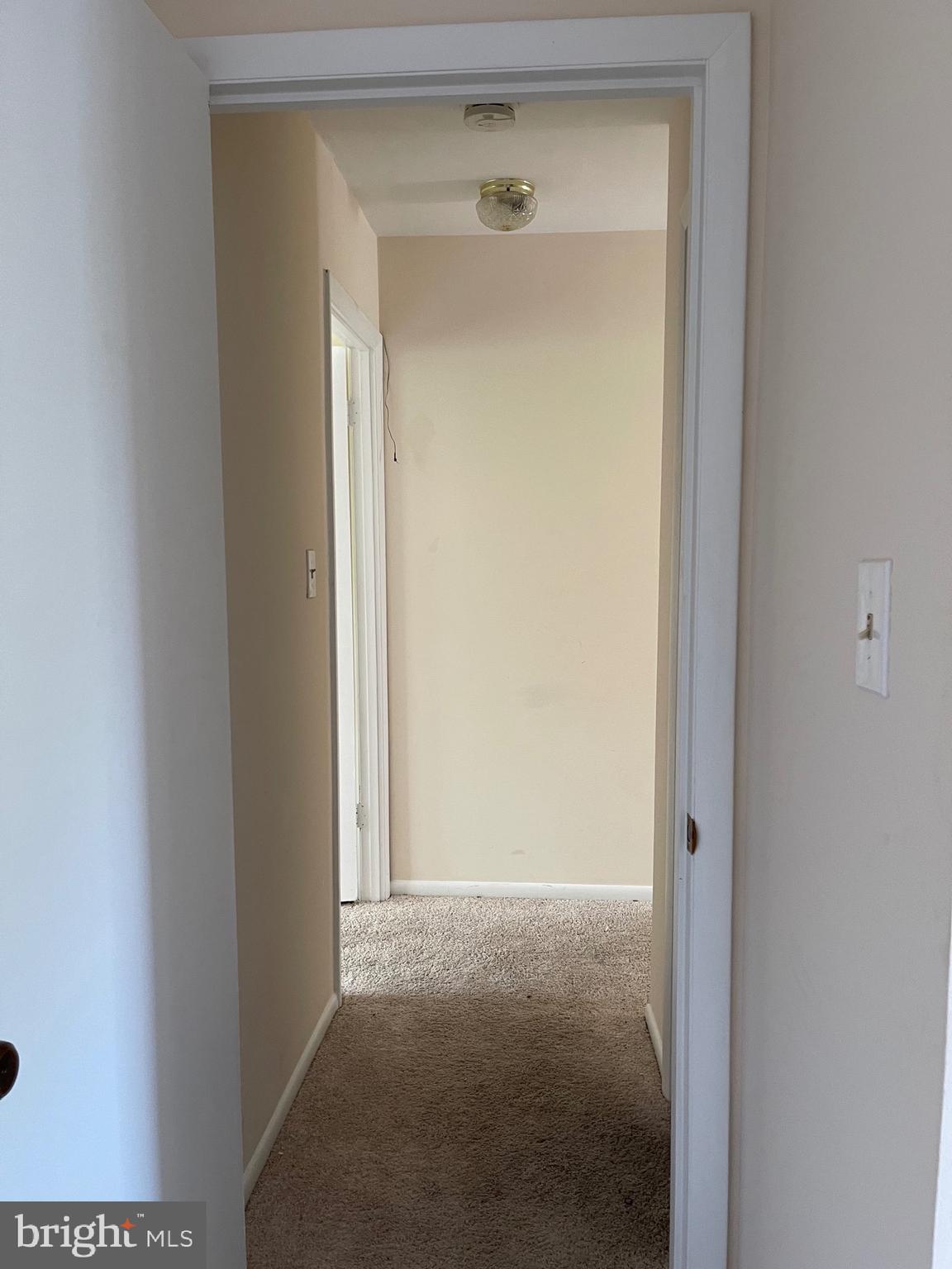 CROMWELL STATION - Residential