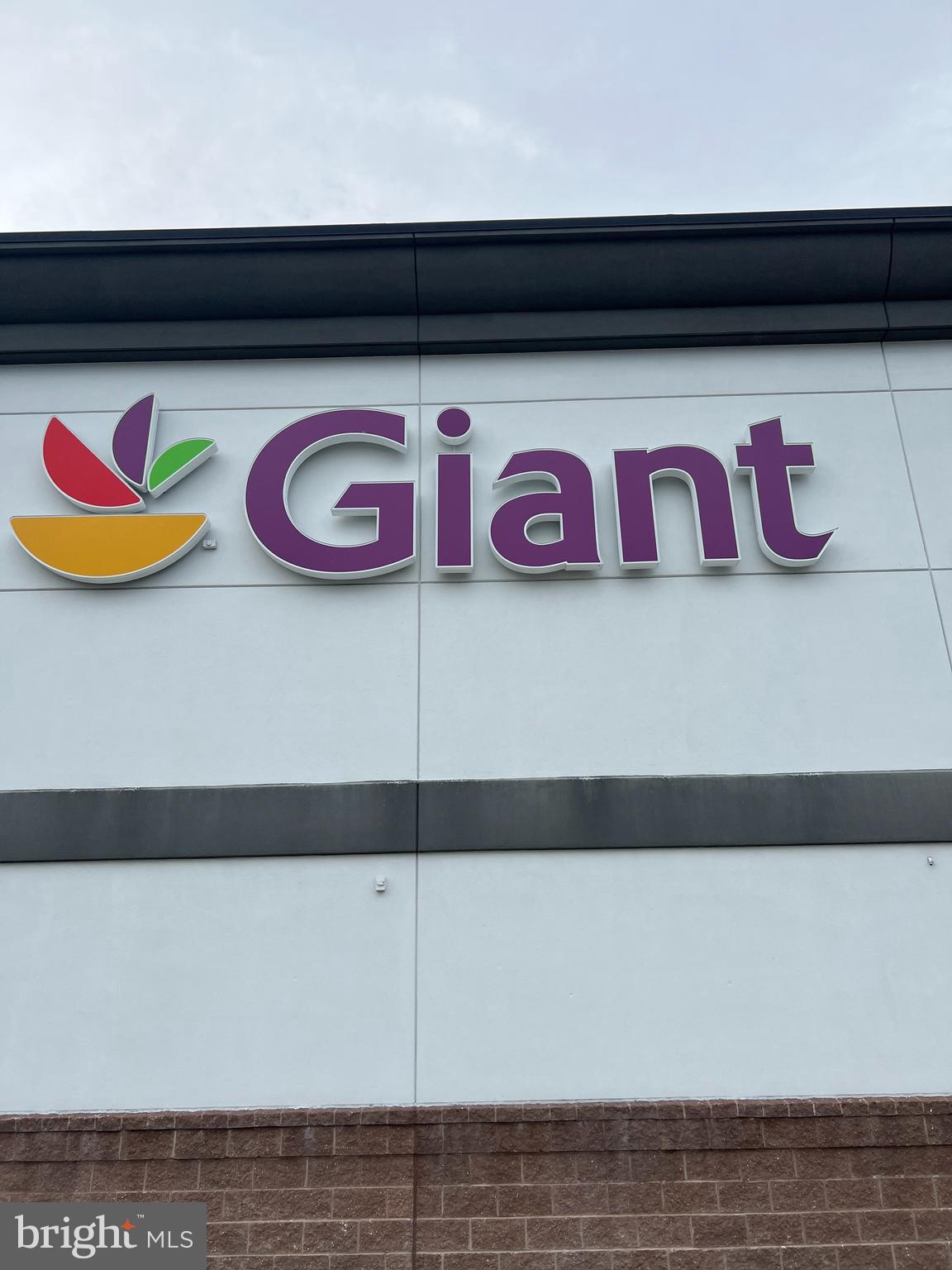 CHESAPEAKE RANCH ESTATES - Residential Lease