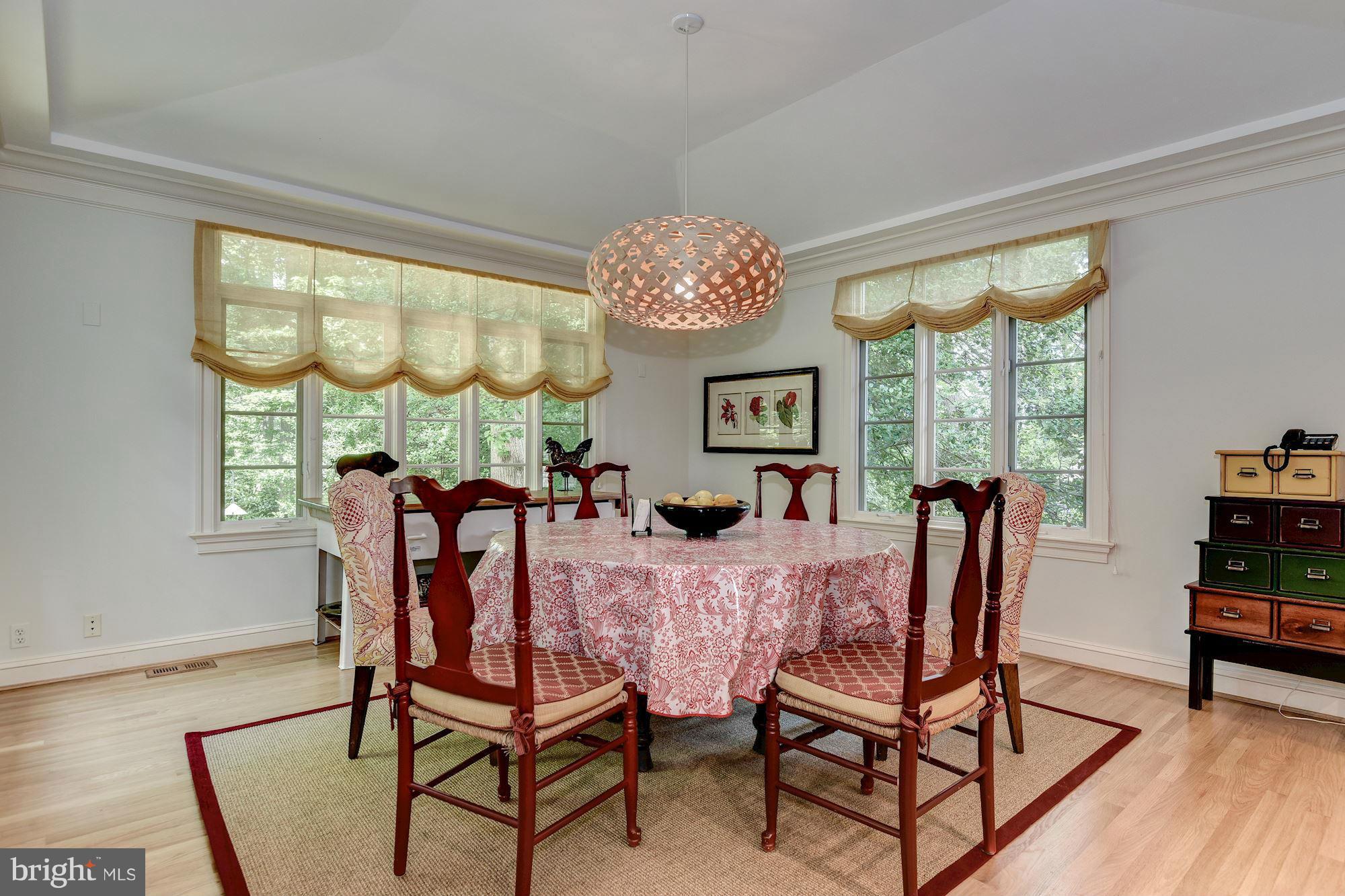 CHEVY CHASE - Residential