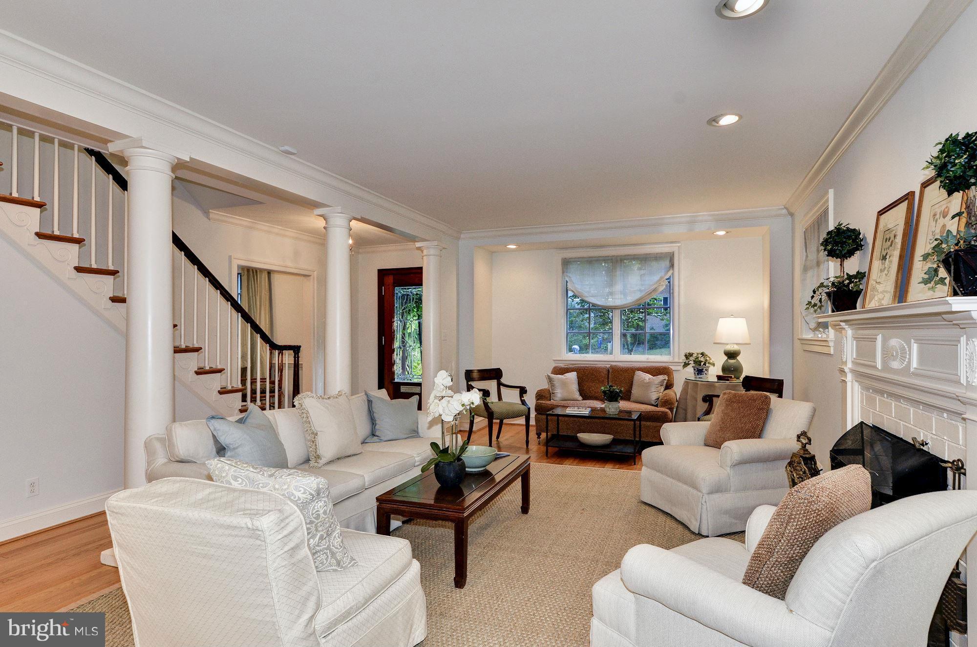 CHEVY CHASE - Residential