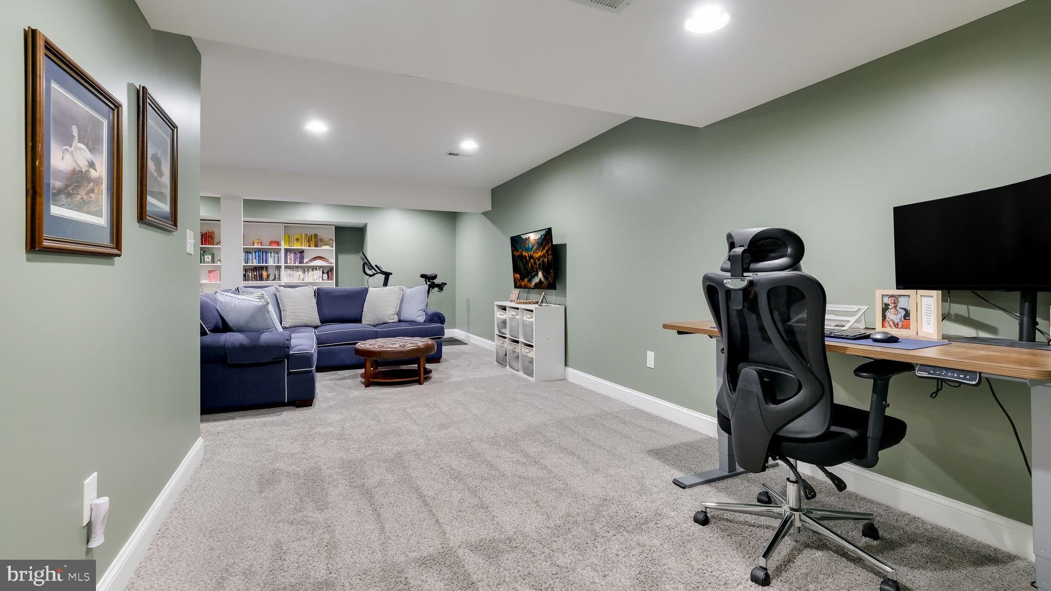 WOODSPRING MEADOWS - Residential