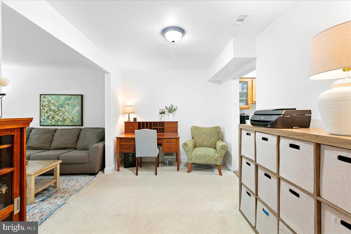 KEENE MILL WOODS - Residential