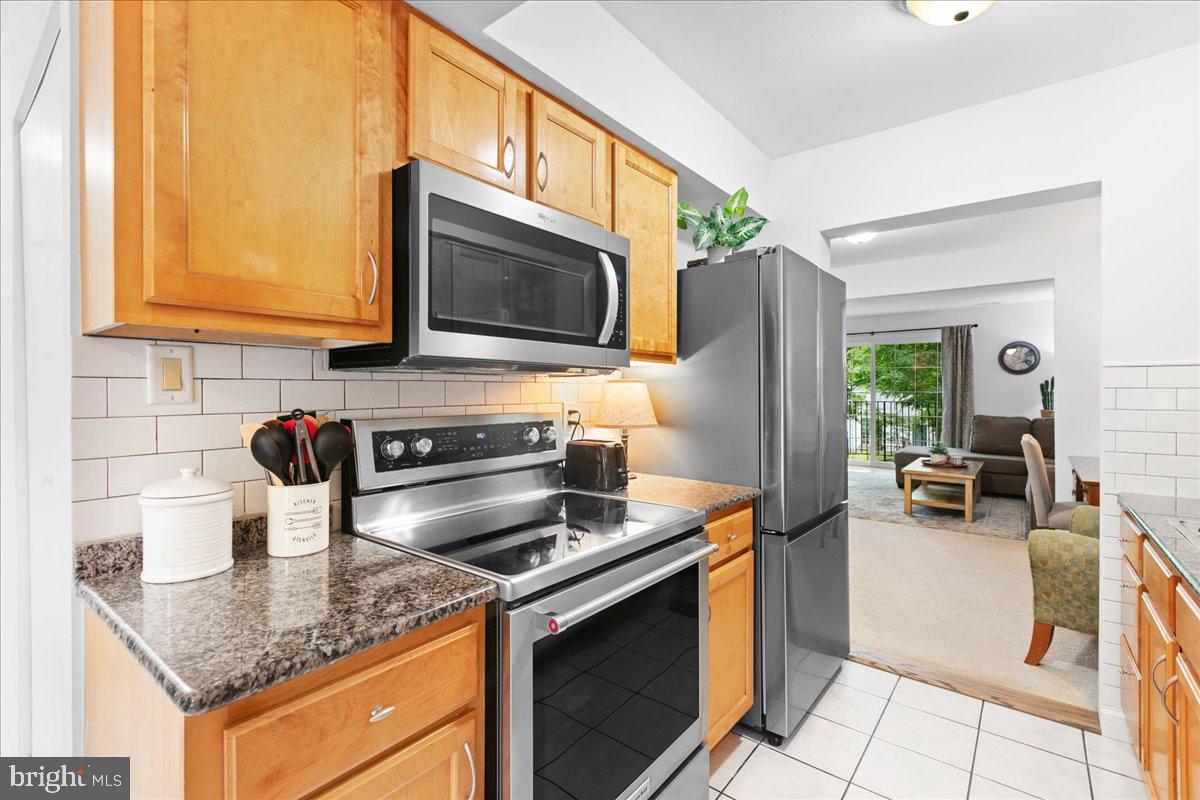 KEENE MILL WOODS - Residential