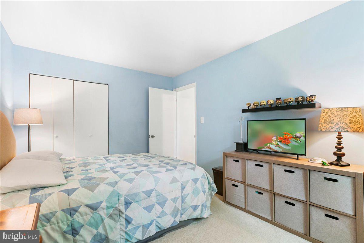 KEENE MILL WOODS - Residential