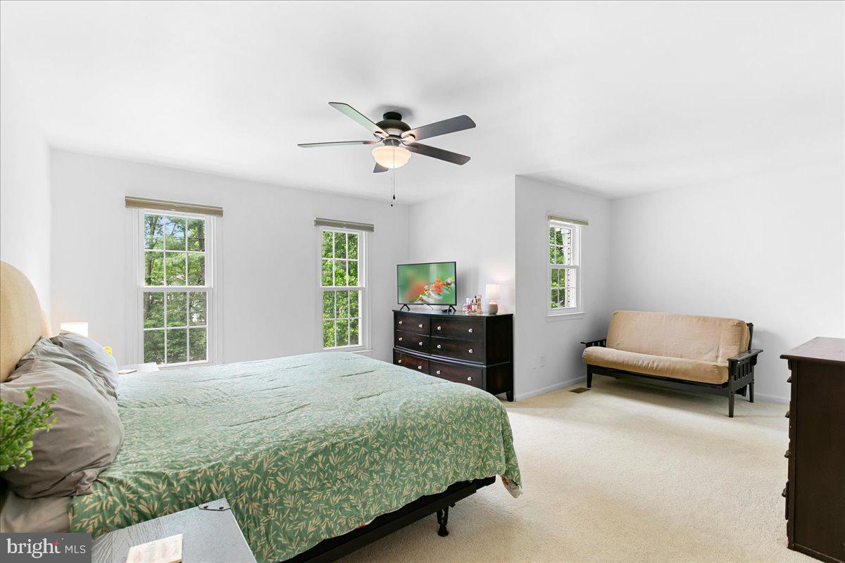 KEENE MILL WOODS - Residential