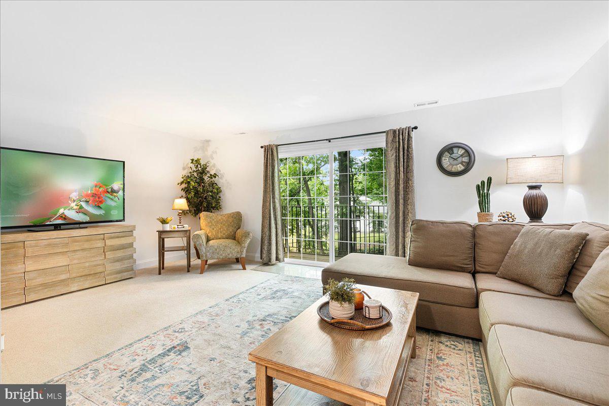 KEENE MILL WOODS - Residential