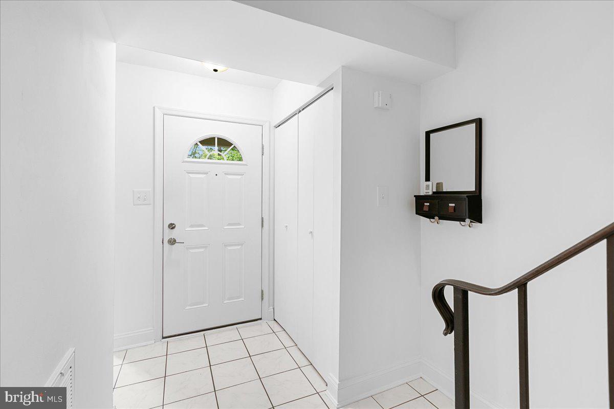 KEENE MILL WOODS - Residential