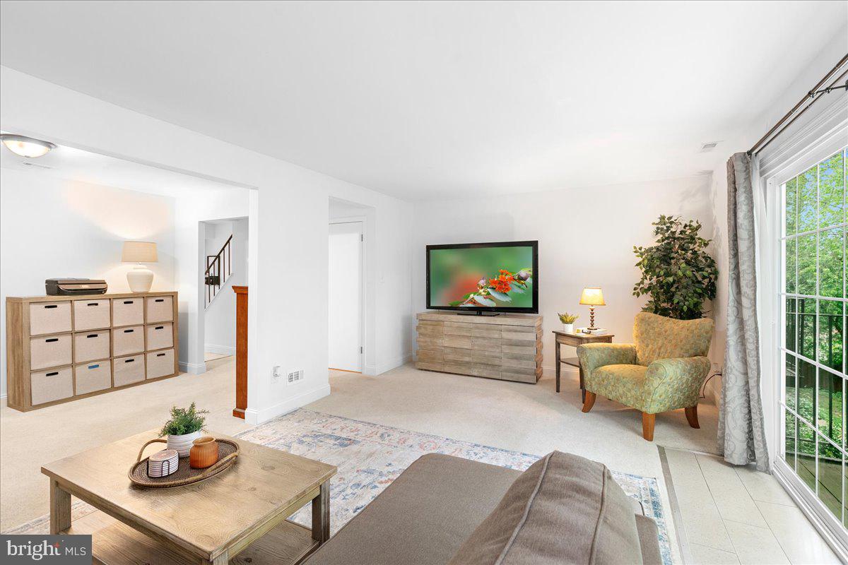 KEENE MILL WOODS - Residential