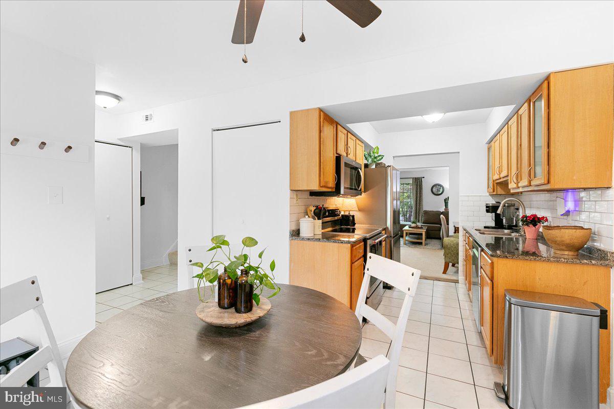 KEENE MILL WOODS - Residential