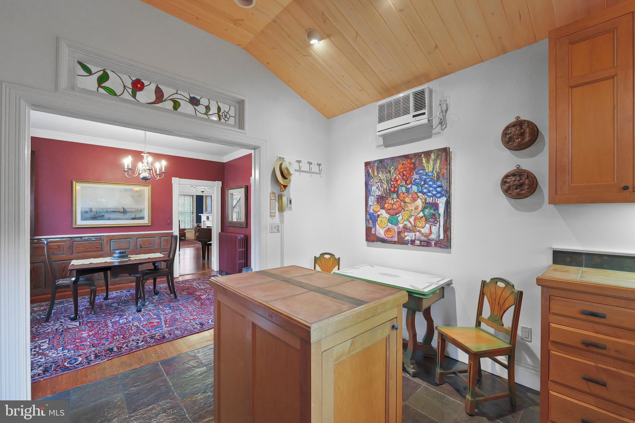 HISTORIC DISTRICT - Residential