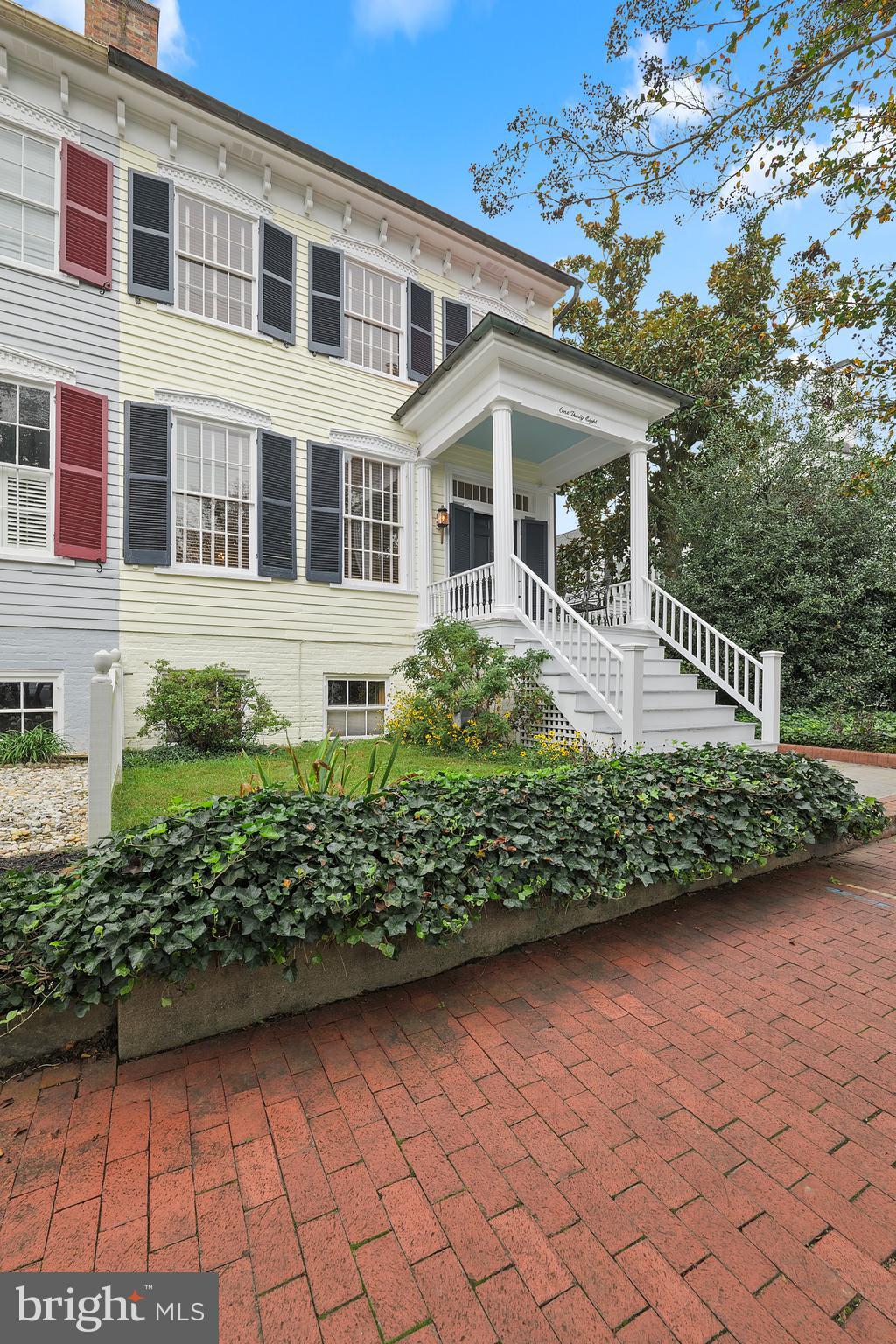 HISTORIC DISTRICT - Residential