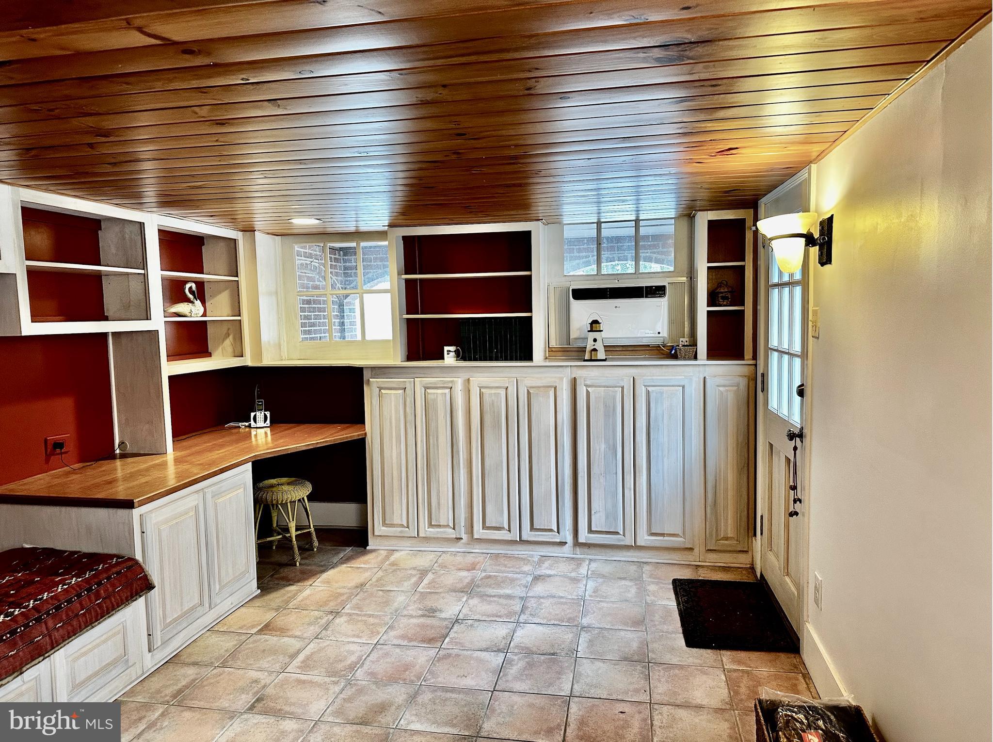 HISTORIC DISTRICT - Residential