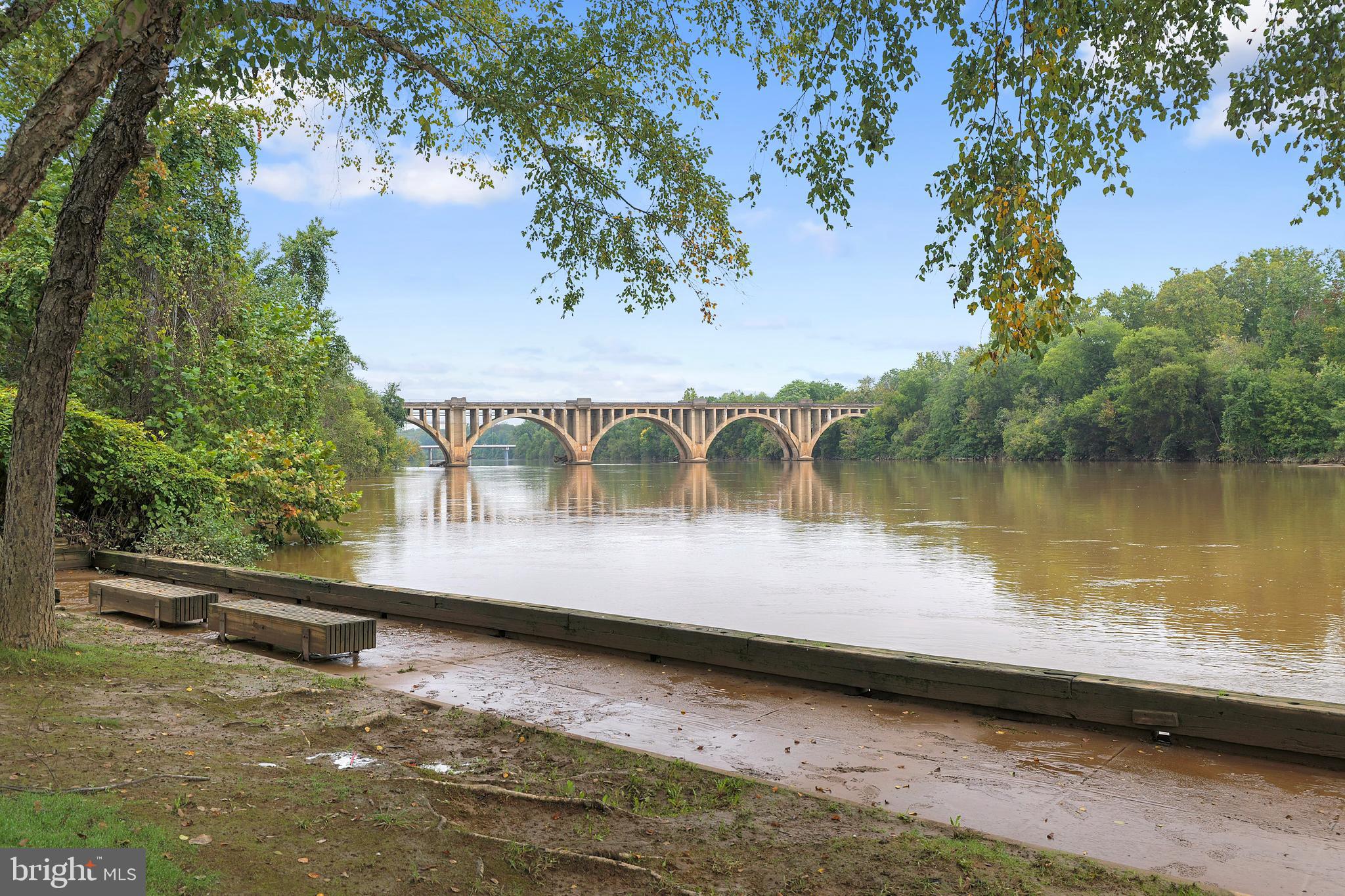 HISTORIC DISTRICT - Residential