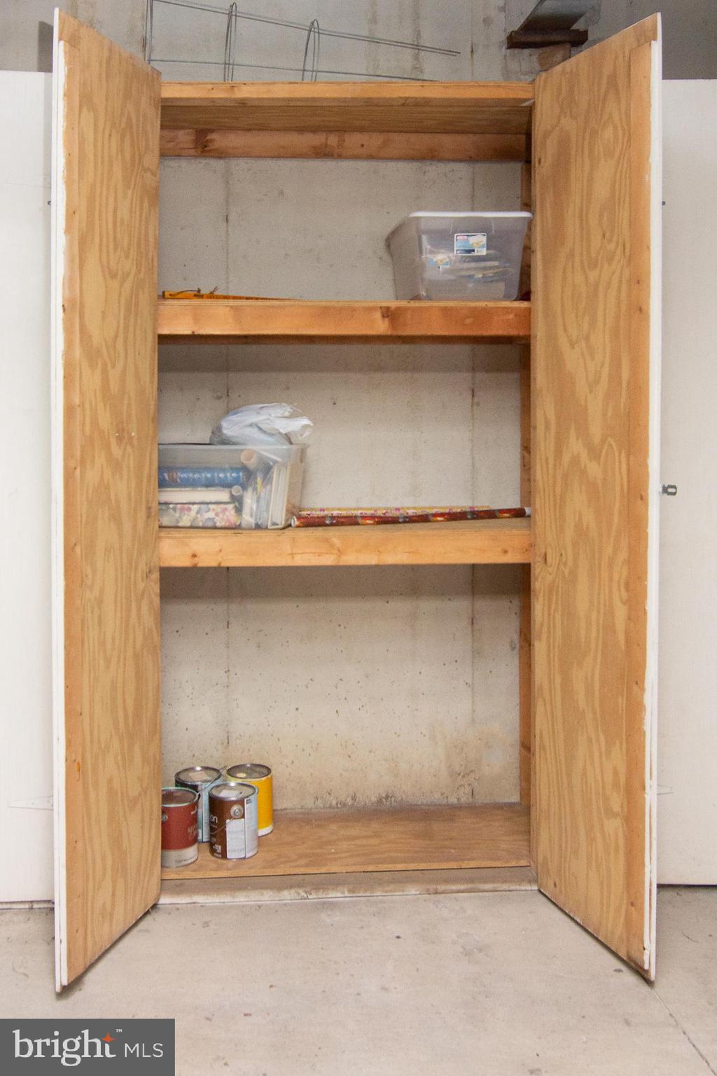 NELLS ACRES - Residential