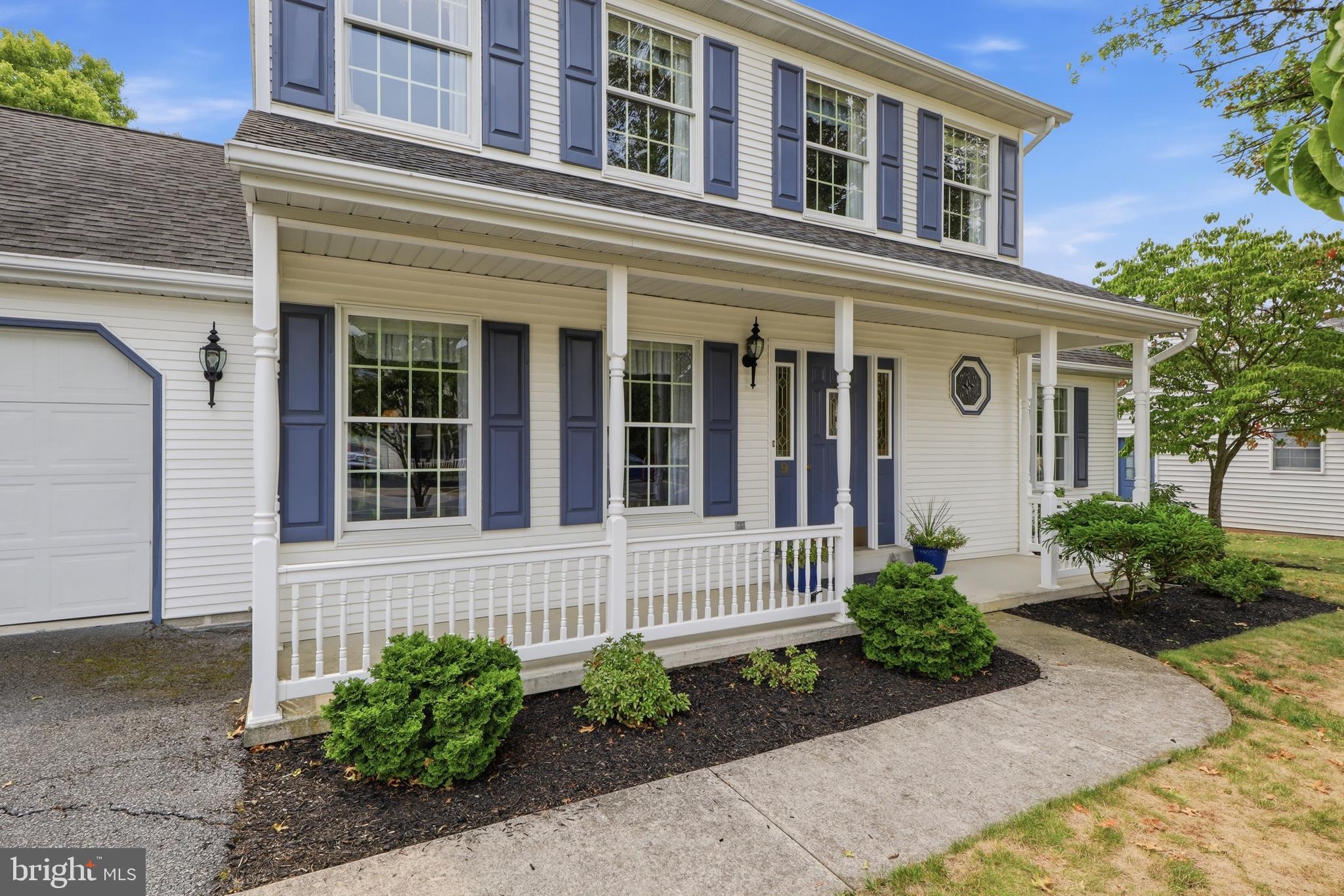 9 WINDSOR WAY