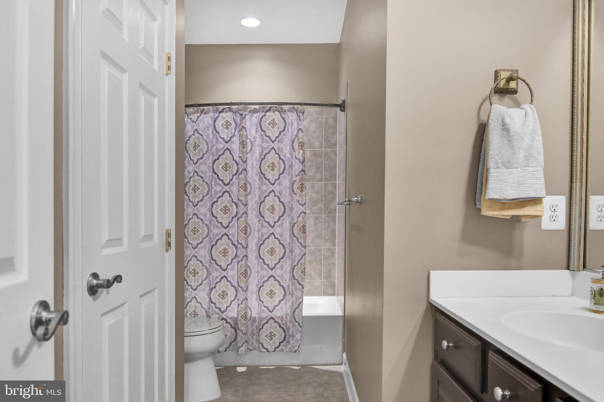 SPRIGGS RUN ESTATES - Residential