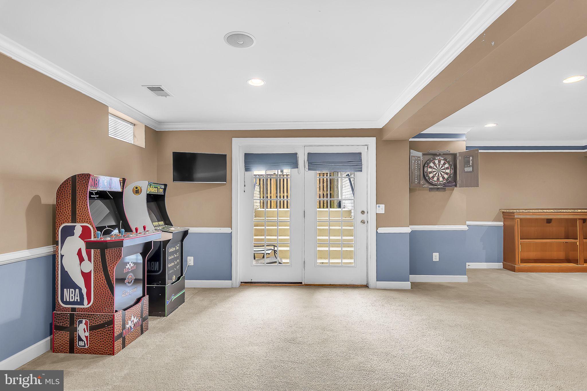 SPRIGGS RUN ESTATES - Residential