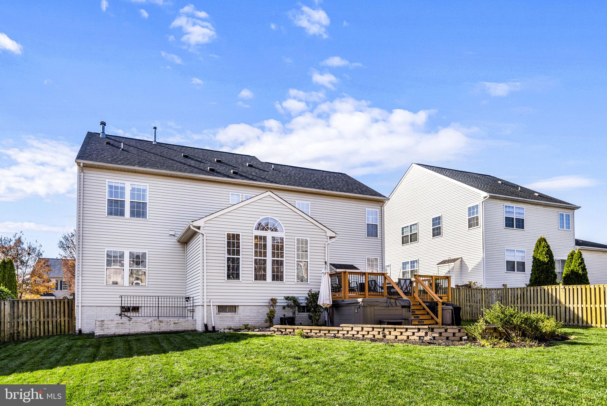 SPRIGGS RUN ESTATES - Residential