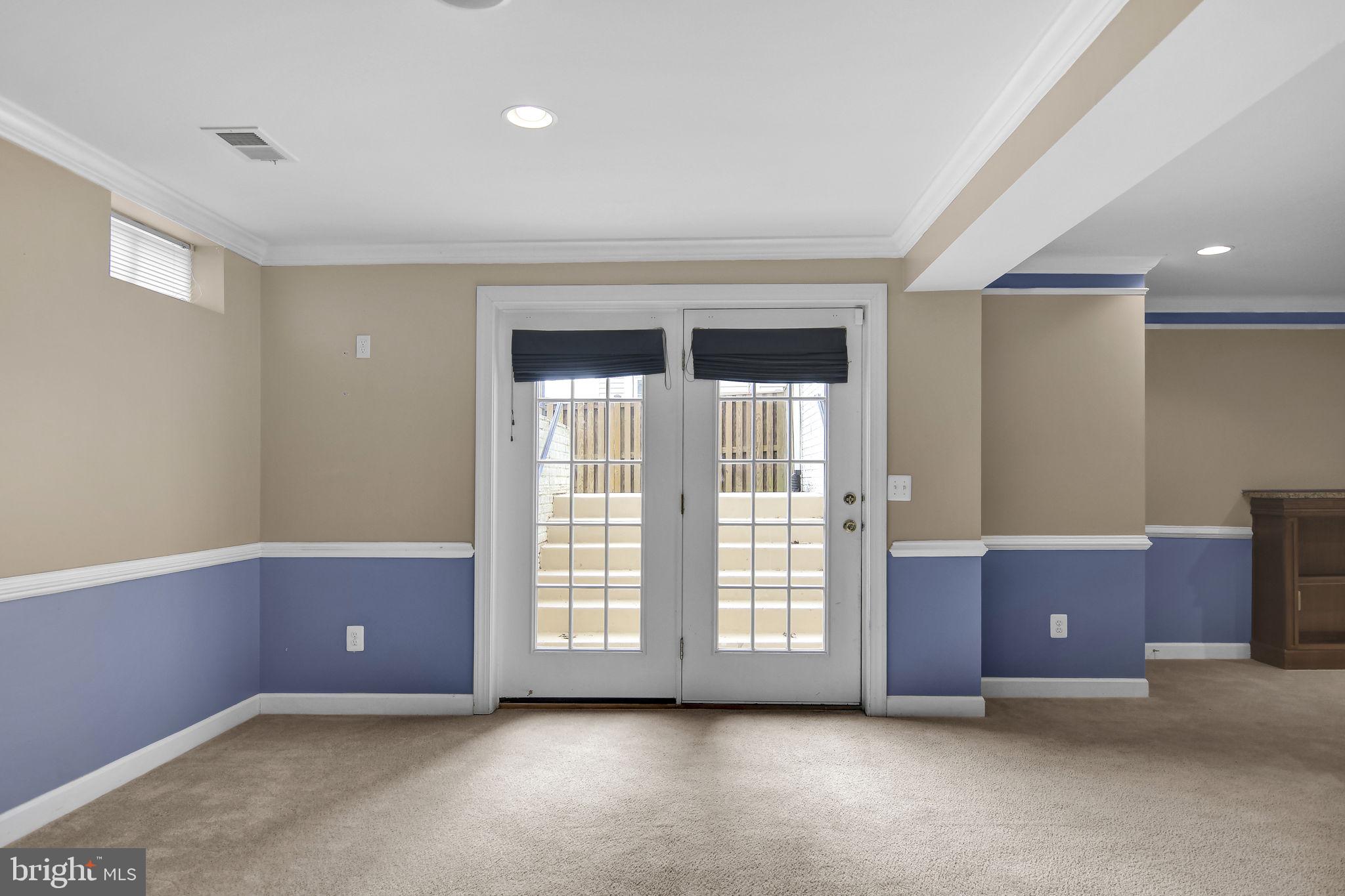 SPRIGGS RUN ESTATES - Residential