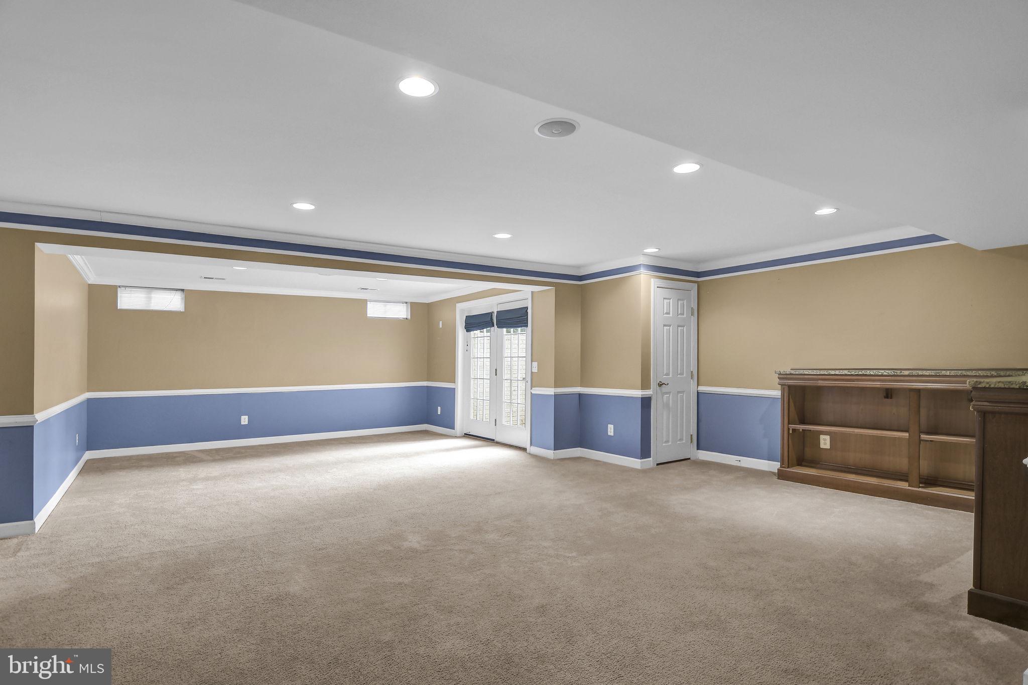 SPRIGGS RUN ESTATES - Residential